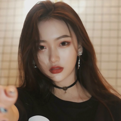 30张气质拉满的高清女生头像 适合当微信头像用