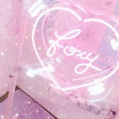 21张软萌粉色背景女生头像，戳中你的少女心