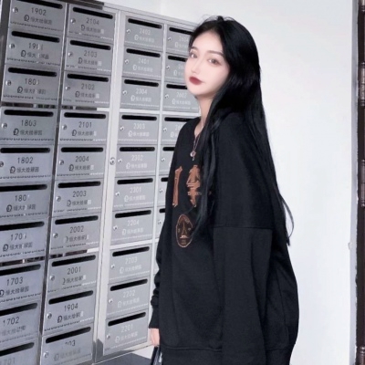 女生头像下半身霸气不露脸！23张高清新潮半身头像合集