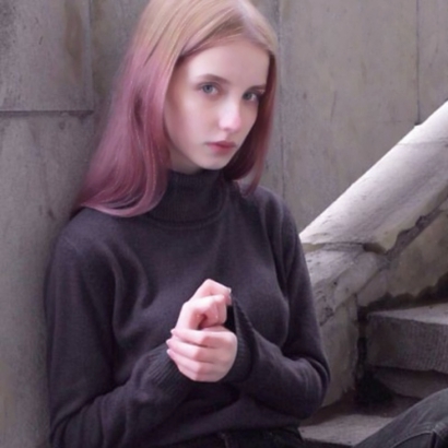 36张气质拉满！淡雅风欧美女生微信头像合集