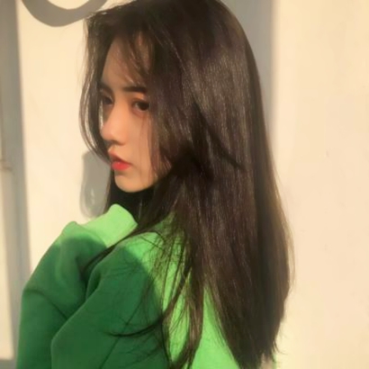 13张高清女生侧脸头像合集