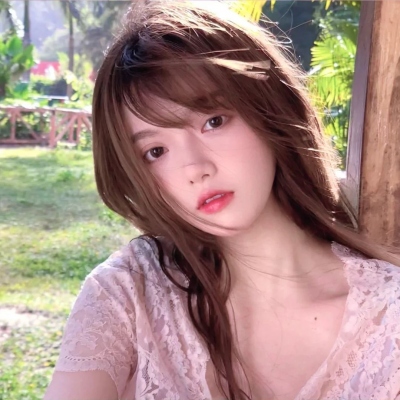 抖音超火女生头像合集 共16张