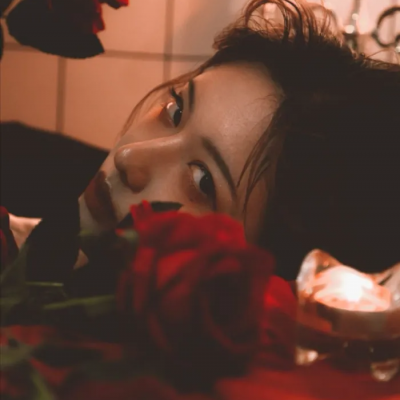 微信超酷冷酷高冷女生头像 10张合集