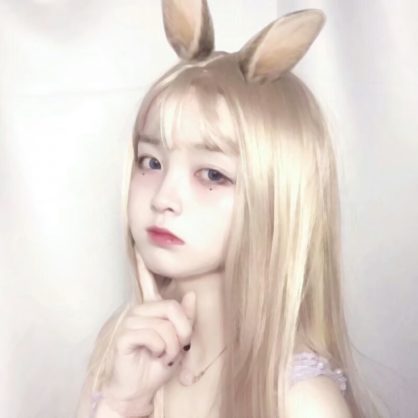 27张彩色挑染女生头像合集 超清霸气时尚感拉满