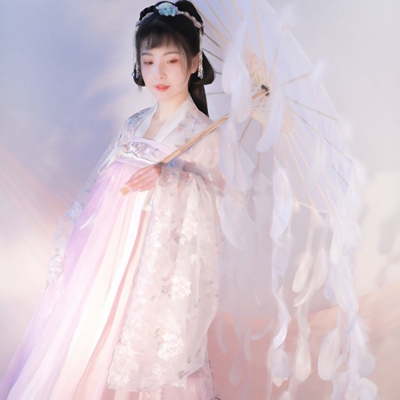 古风唯美意境真人女头像 21张高清古风真人女生头像合集