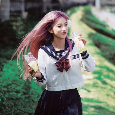 19张无水印真人神仙女生头像免费拿