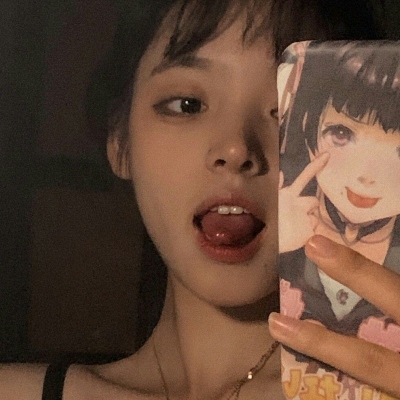 高清女生优质头像合集 共12张