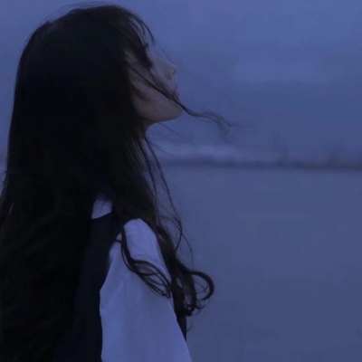 蓝色系清新意境仙女头像合集，10张美图奉上