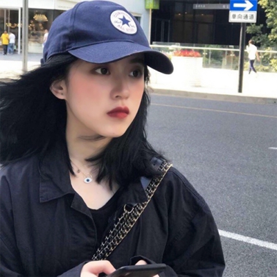 这里是来自小脸头像网的15张精选优质女生高清个性头像合集