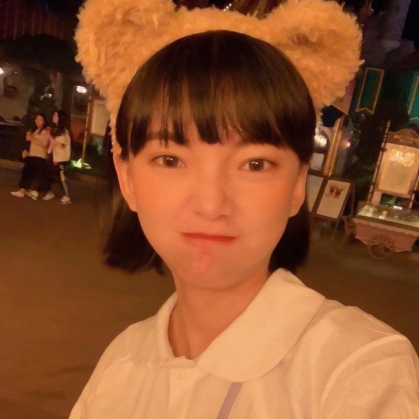 24张超清甜美系女生头像 网图素材分享