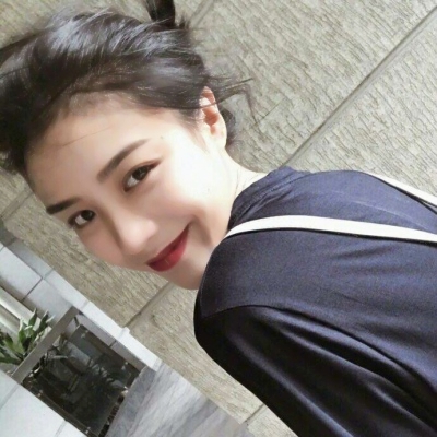 17张高清优质女生微信头像合集