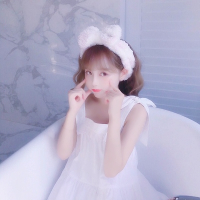 女生小清新高清头像合集 23张甜美治愈的清新风格女生头像