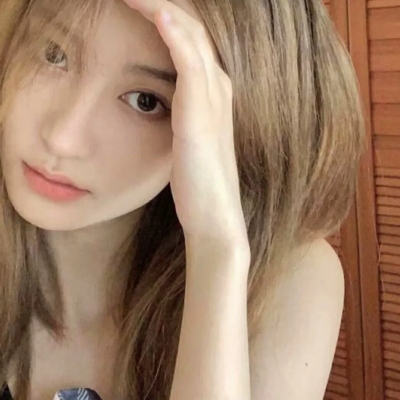 18岁女生能用的真人网图头像上新啦！共14张最新素材