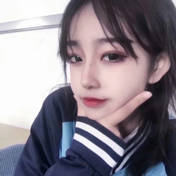 16张超清真人可爱女生头像 适合当微信头像的网图