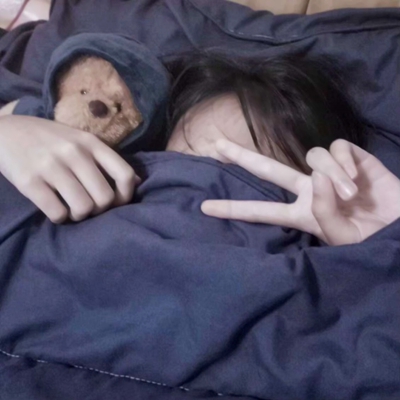 真人个性女生头像合集！14张彰显多元风格的自信女孩头像