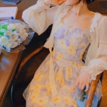 优雅文艺不露脸女生头像 8张合集送上