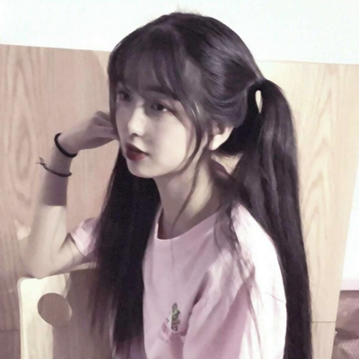 32张高清真实感女生QQ头像 好看又百搭