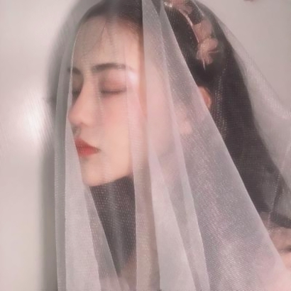 13张高清女生侧脸头像合集