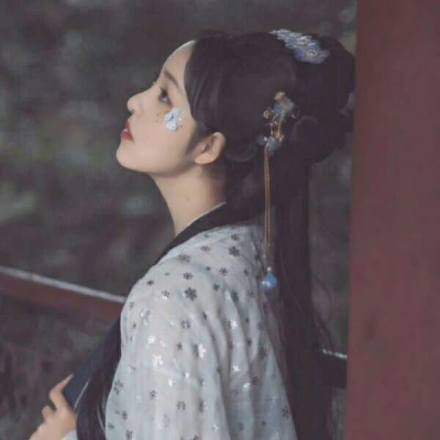 女生霸气冷艳古风头像来啦！36张高清真人款一次看够