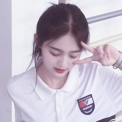 24张无水印干净女生头像 适合玩网用的高清原图