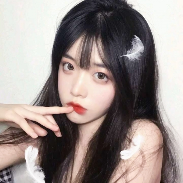 36款时尚大气的潮流女生微信头像 优雅又有格调
