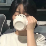 ins风格真人小姐姐头像合集 10张不同风格任你选