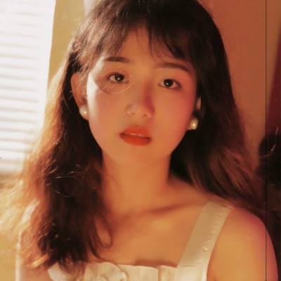 新版女生微信头像合集 36张高清干净又唯美