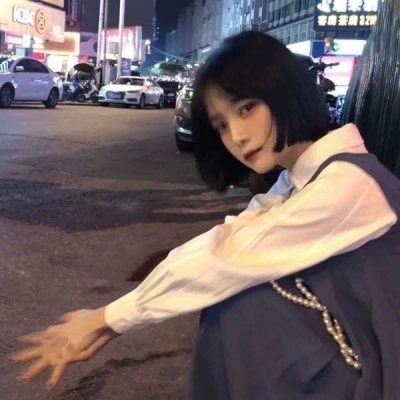 18张清新感拉满的女生真人头像，适合当网络头像