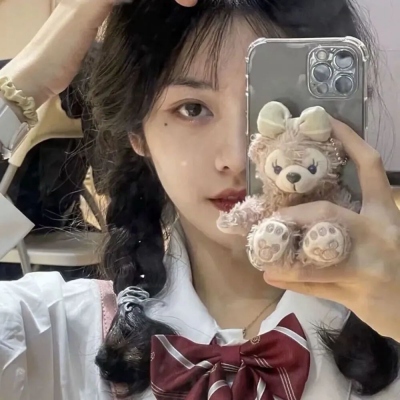 女生真人生活照头像合集（20张）