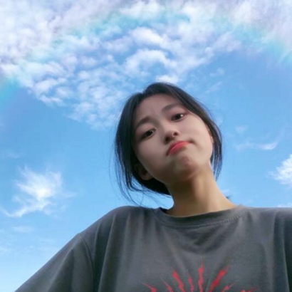 超清好看的女生QQ头像免费下载 共18张