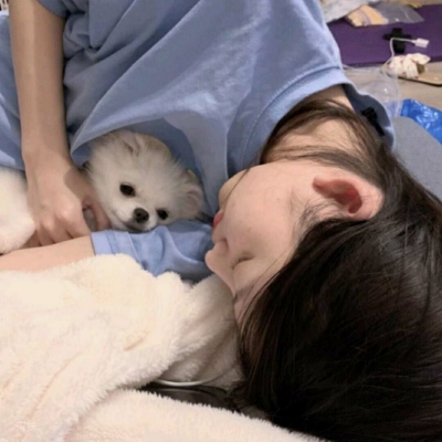 女生好运真人微信头像 共9张