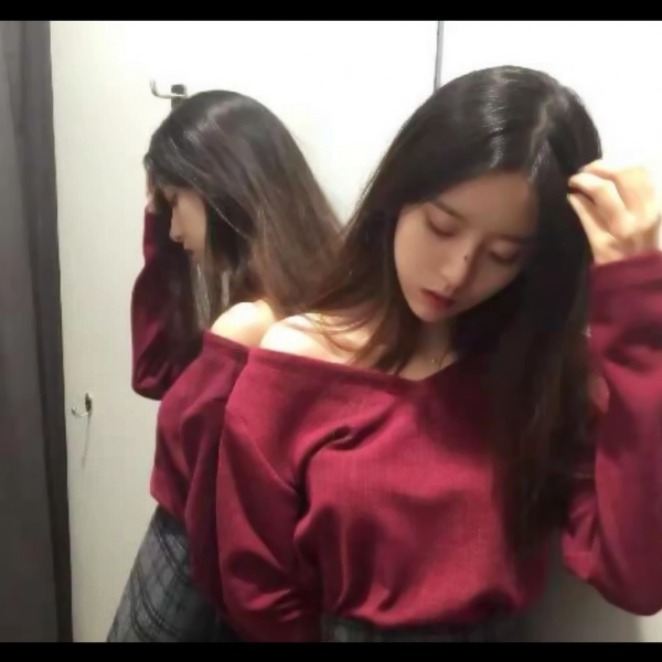 超高清好看的优秀女生头像合集 27张优质女生头像分享