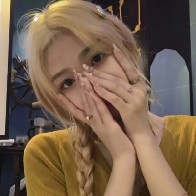 18张超酷真人女生微信头像合集 直接用不踩雷