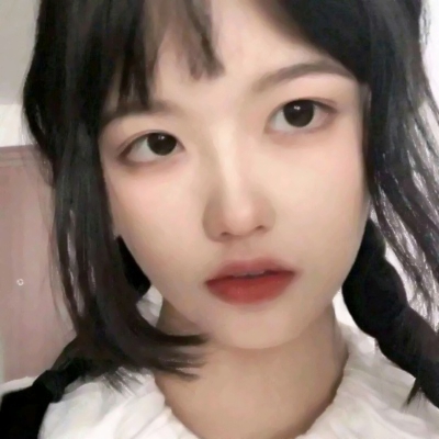 28张高清御姐范霸气女生微信头像合集