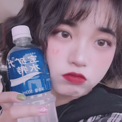 30张高清潮流女生微信头像 好看又实用的女生头像合集