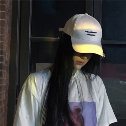 六张超飒高冷女生头像 氛围感直接拉满