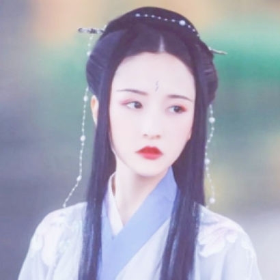 24张清冷伤感古风女头 氛围感拉满的淡雅QQ头像合集