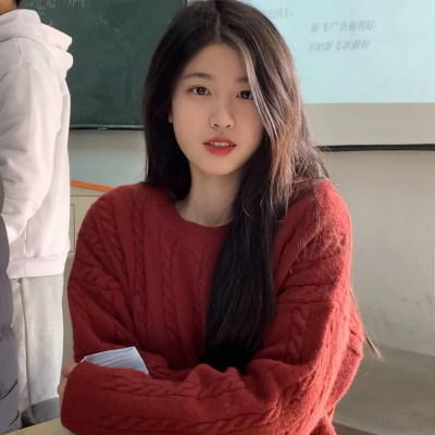 17张真实感拉满的女生真人头像合集
