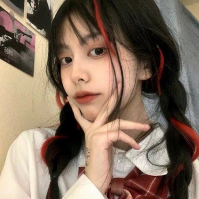 20张超好看的女生人物头像合集