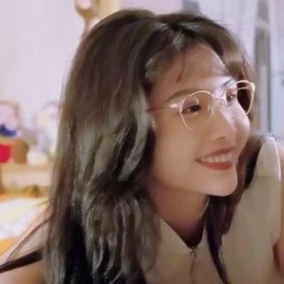 9张氛围感拉满的气质港风女生头像