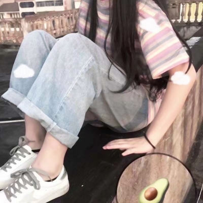 女生身段高清头像合集！10张干净质感女头直接存
