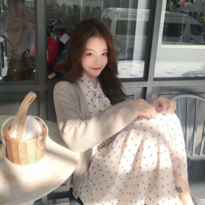 15张高清沉稳又有韵味的成熟气质女生头像合集