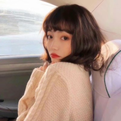 16张高清唯美女生头像合集整理