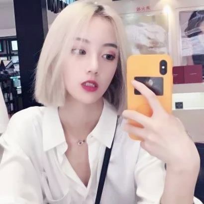 14张高清帅气女生头像 又酷又飒的时尚头像合集