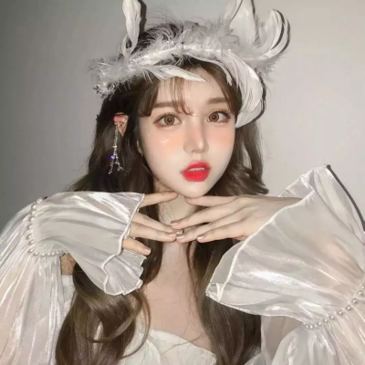 13张自带高级感的女生微信头像，直接存