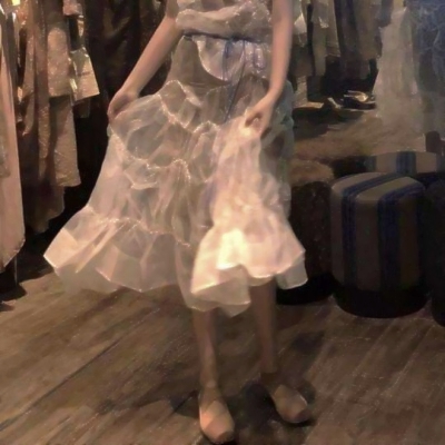 女生穿仙女裙的不露脸半身头像 21张高清图合集