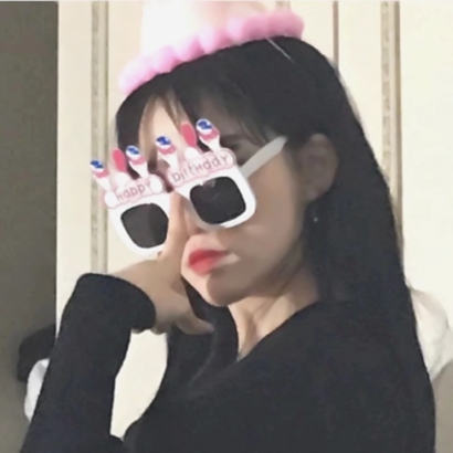 超飒女生头像合集！16张霸气酷感真人女头高清图