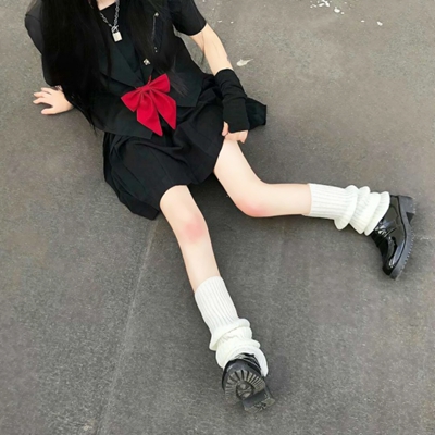 24张高清好看的JK制服女生头像合集