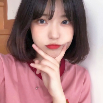 30张高清小清新短发女生头像 氛围感拉满的日常头像合集