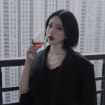 18张清冷简约气质女生头像 超清质感直接拉满